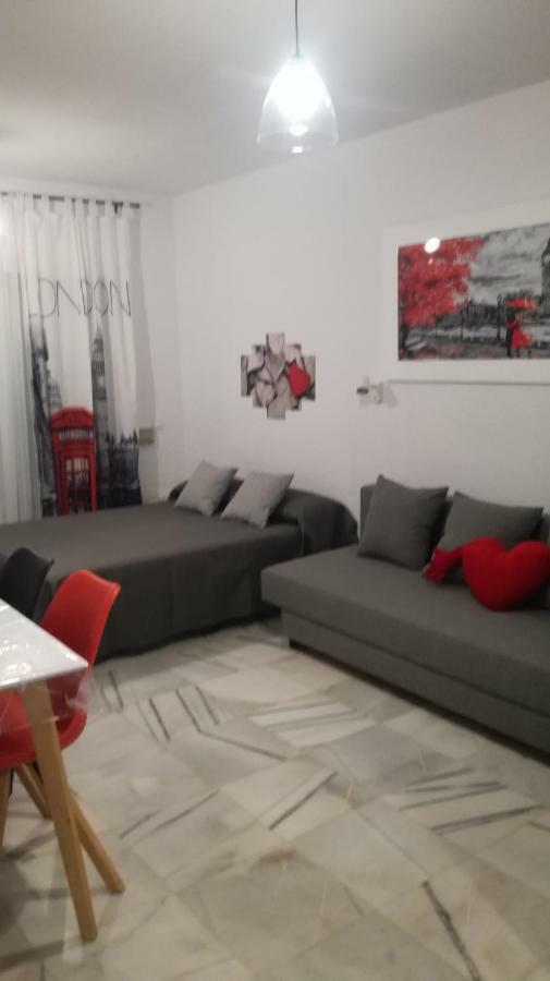דירות מיחאס Casa De Lucia מראה חיצוני תמונה